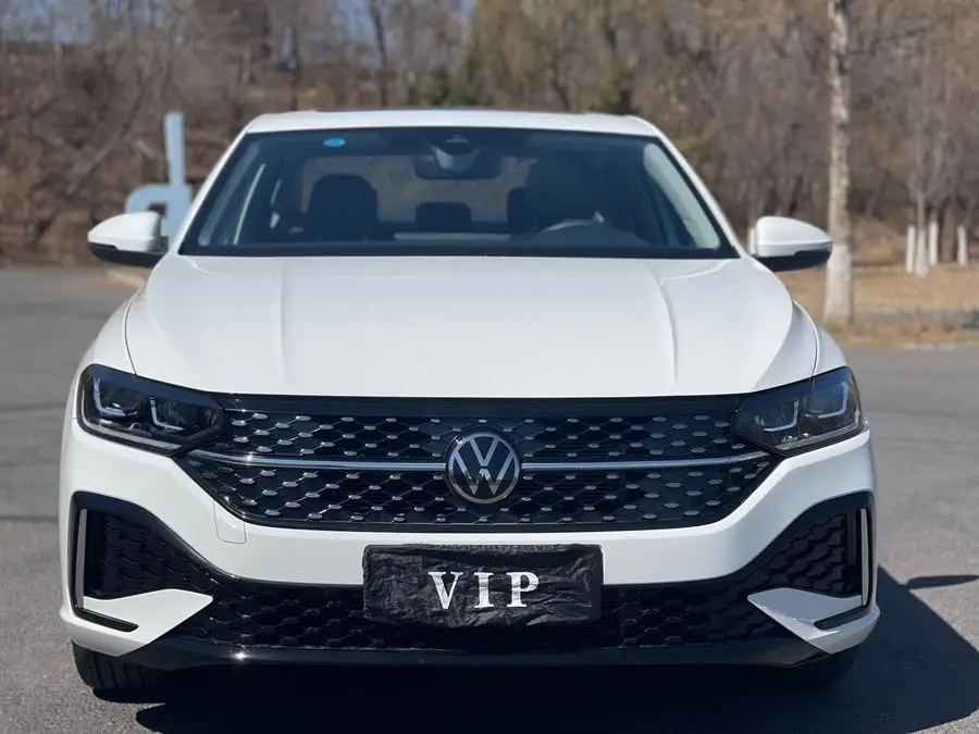 لافيدا 2024 1.5 لتر أوتوماتيكي إصدار سماء النجوم