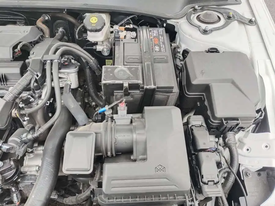 إيلانتر 2023 1.5 لتر CVT LUX النسخة المميزة