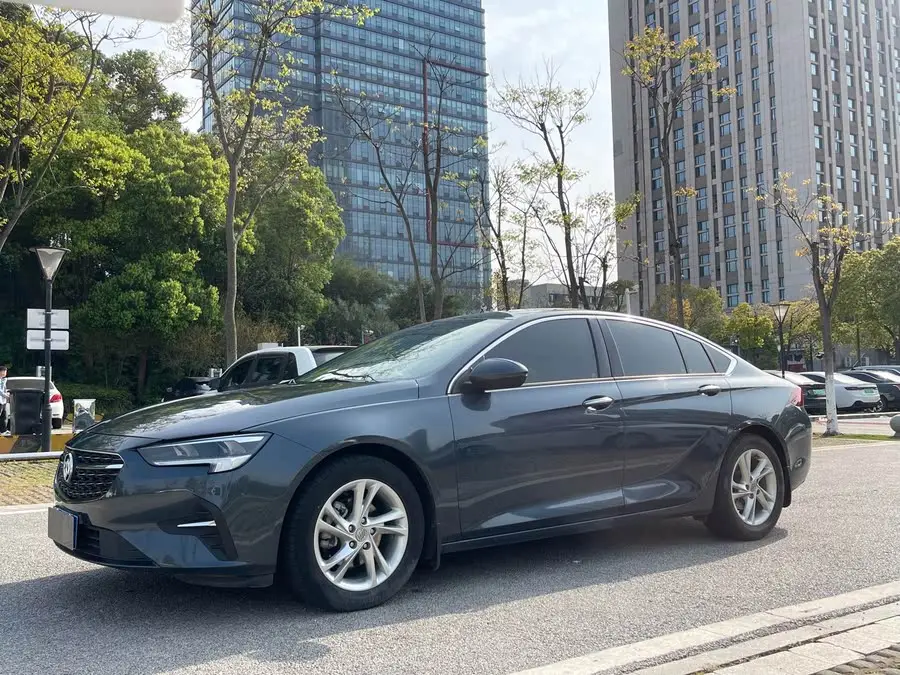 بيوك ريجال 2020 552T النخبة