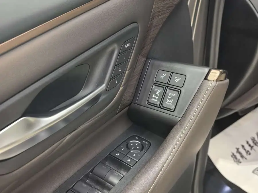 معلومات الطراز