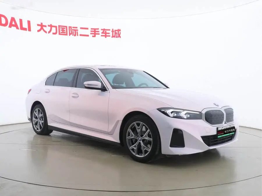 بي إم دبليو i3 2024 eDrive 35 L