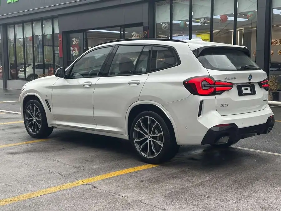 BMW X3 2023 xDrive30i Leading M Night Package