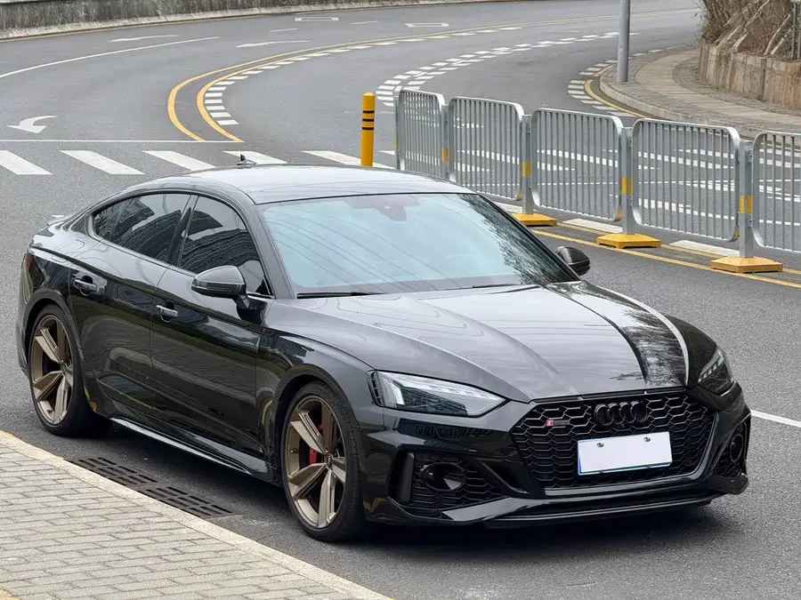 Audi RS 5 2023 Model RS 5 2.9T Sportback Dark Gold Edition