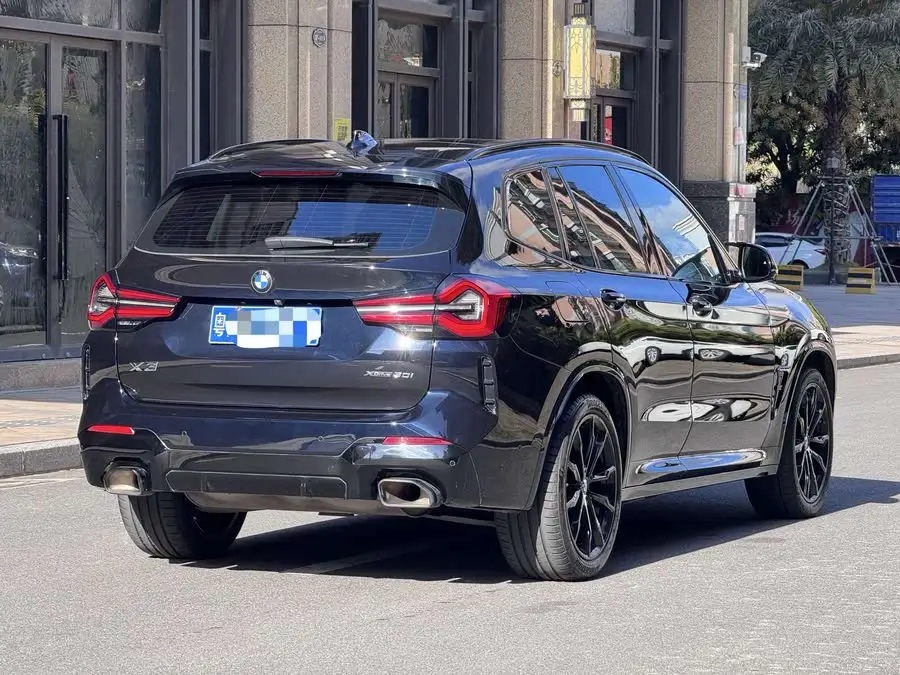 BMW X3 2022 xDrive30i Luxury M Night Package