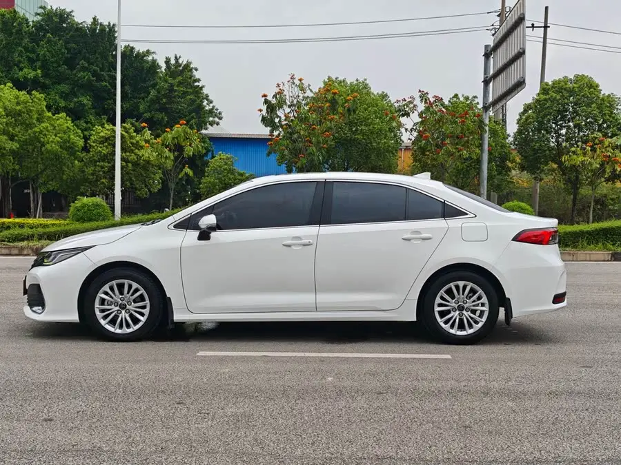 أسد آسيا 2021 طراز 2.0L الفاخر