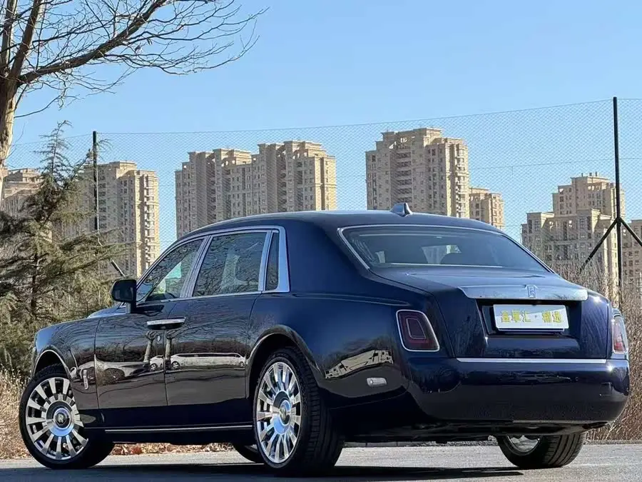 Phantom 2018 6.7T Long Wheelbase