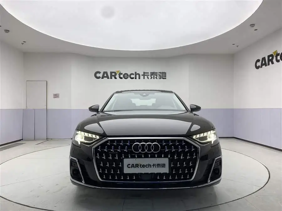 أودي A8 طراز 2025 A8L 45 TFSI كواترو الفاخرة