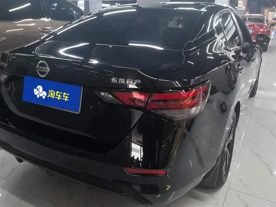 نيسان سيلفي 2021 1.6 لتر XL CVT نسخة المتعة