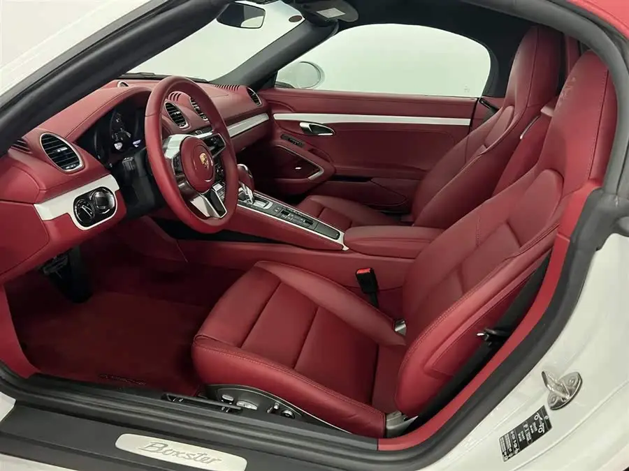 Porsche 718 2022 Model Boxster 2.0T