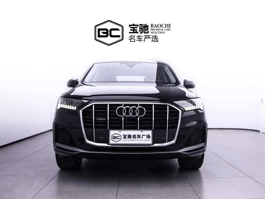 Audi Q7 2023 55 TFSI quattro S line Sport