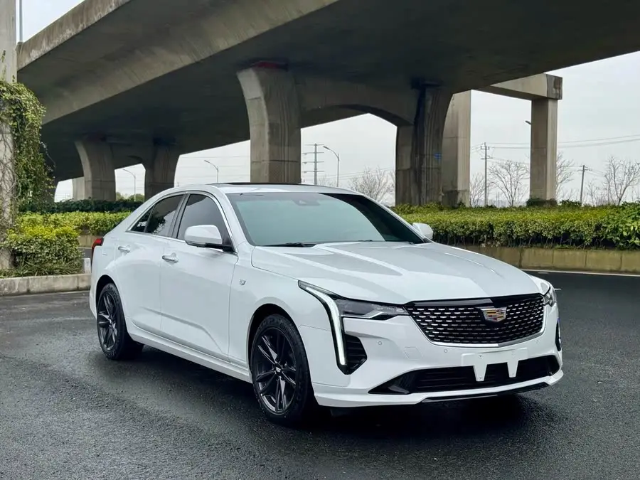 Cadillac CT4 2022 28T Luxury