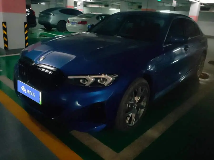 بي إم دبليو i3 2024 eDrive 35 L