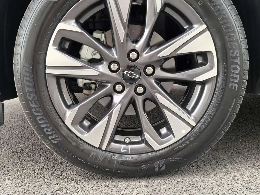 2023 شيفروليه تراكير RS 1.5T CVT كول ماكس