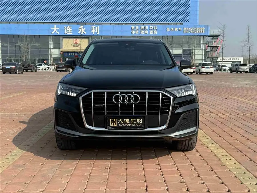 Audi Q7 2021 45 TFSI quattro S line Sport