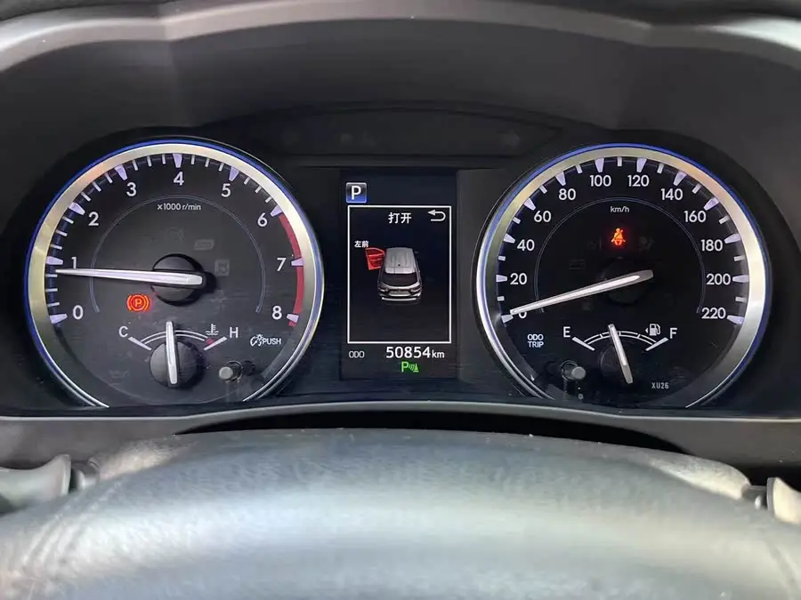 هاي لاندر 2021 2.0T دفع رباعي فاخرة 7 مقاعد