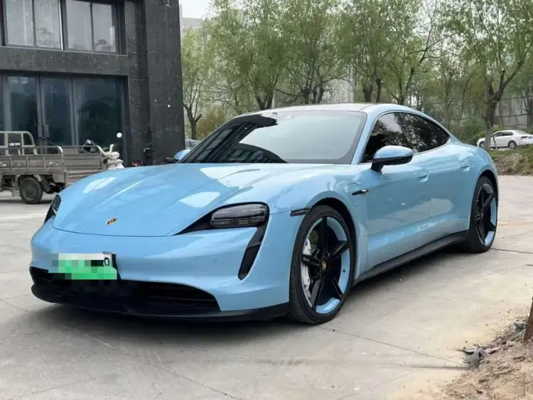 2022 Model Year Refresh Taycan