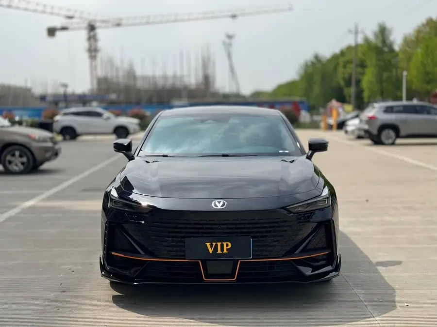 Changan UNI-V 2023 1.5T Sport Edition