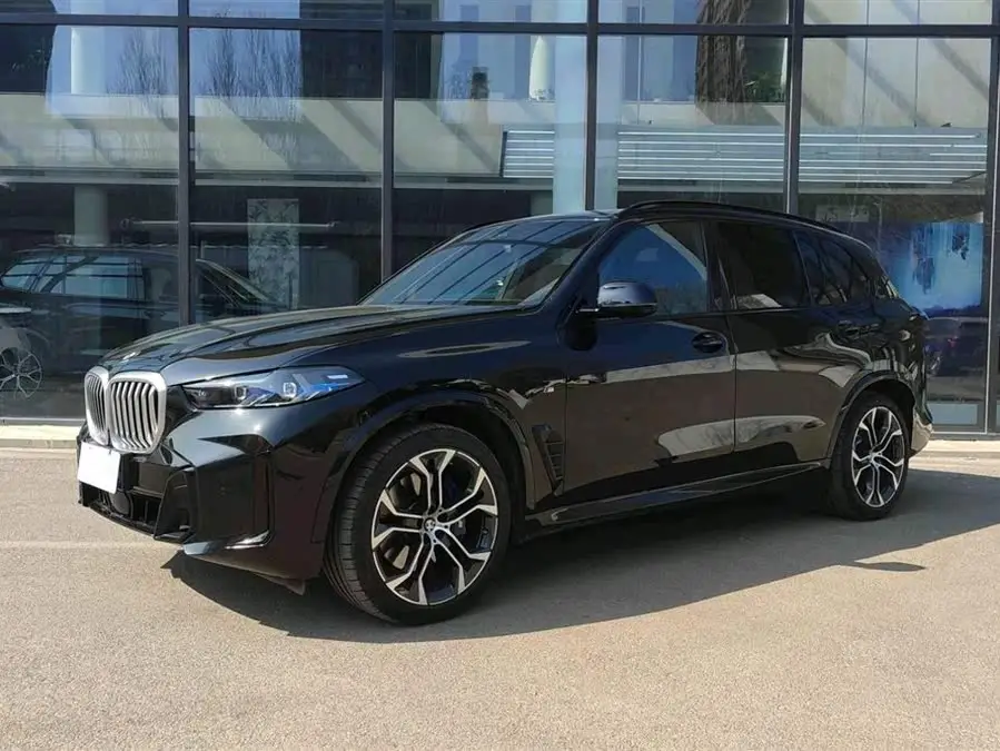 BMW X5 2023 xDrive 40Li Exclusive M Sport Night Package