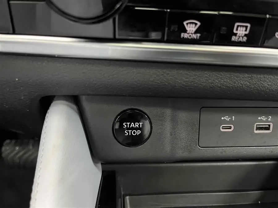 2023 Nissan X-Trail e-POWER Super Hybrid Dual Motor Four-Wheel Drive Luxury Version