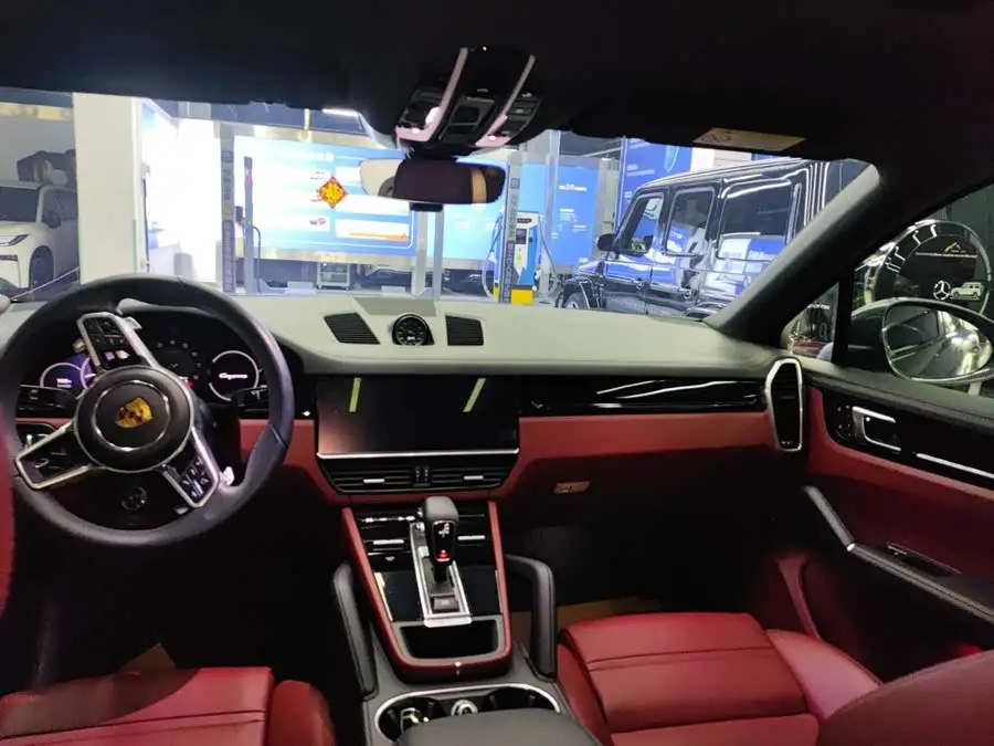 Cayenne 2022 Model Cayenne Coupé 3.0T Platinum Edition