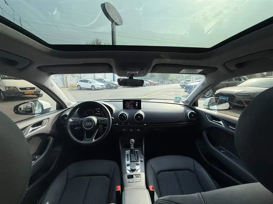 معلومات الموديل