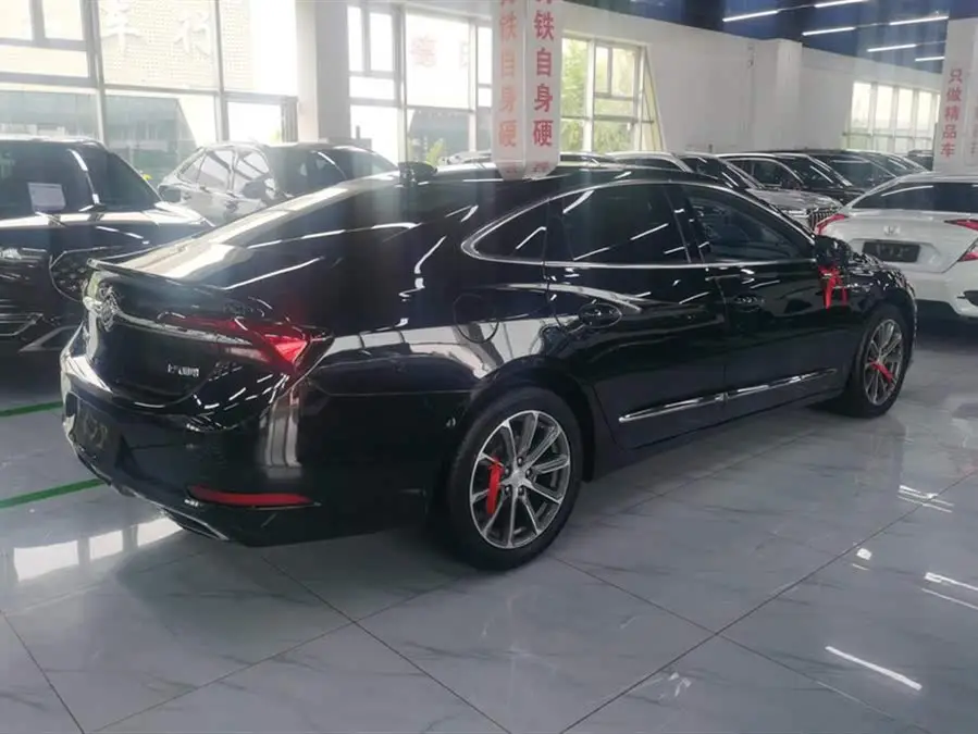 بويك لاكروس 2021 652T فاخرة