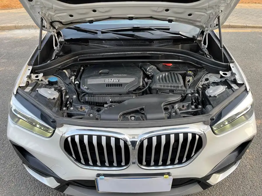 BMW X1 2020 sDrive25Li Leading Edition