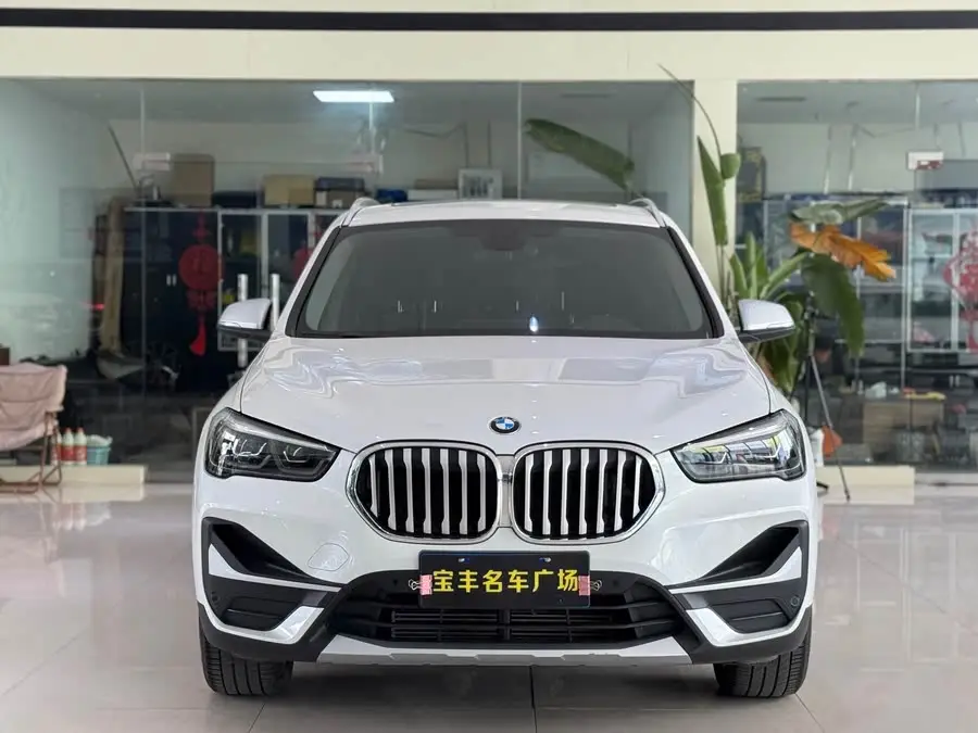 BMW X1 2022 sDrive20Li Luxury