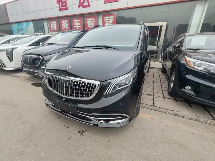 Vito 2023 2.0T Business Edition 7-seater