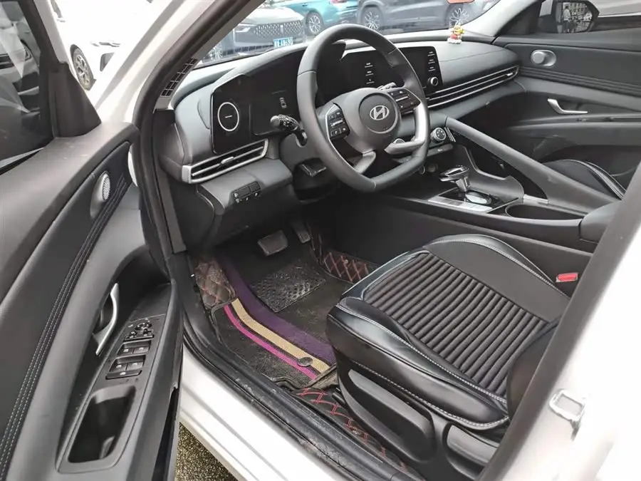 إيلانتر 2023 1.5L CVT GLX النخبة