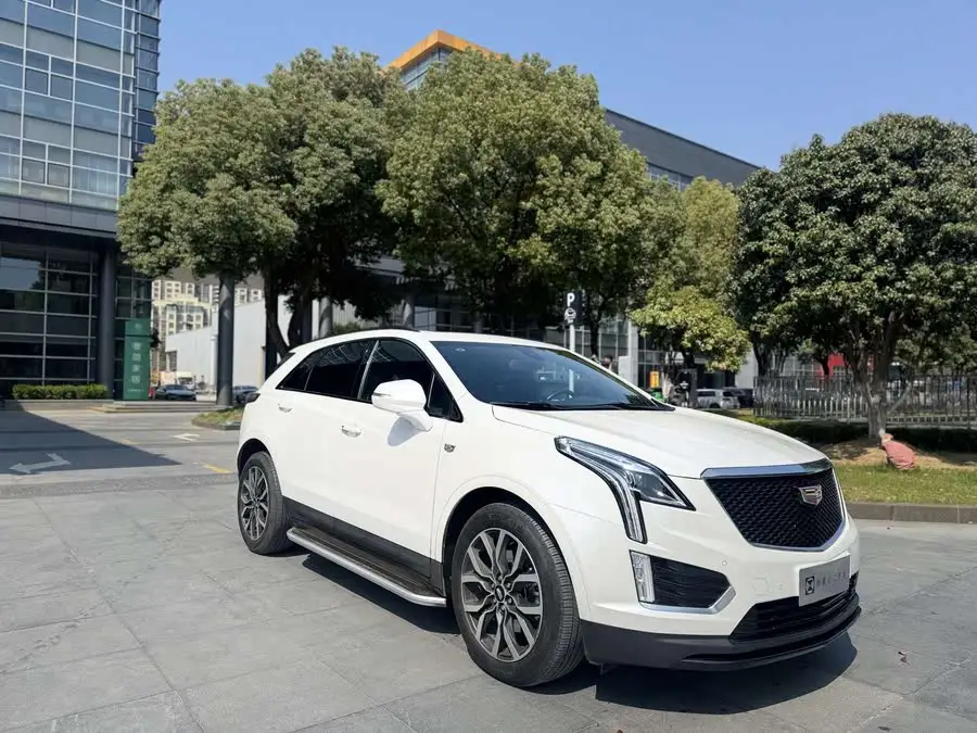 Cadillac XT5 2022 2.0T AWD Luxury (Hummingbird Edition)