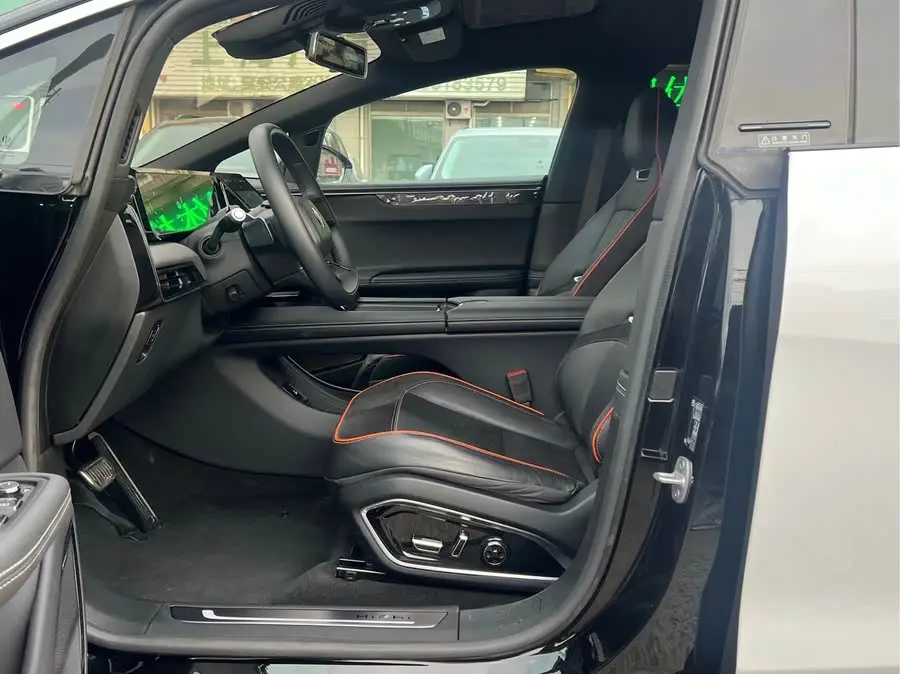 HiPhi X 2022 Intelligent Long Range Version 6-Seater