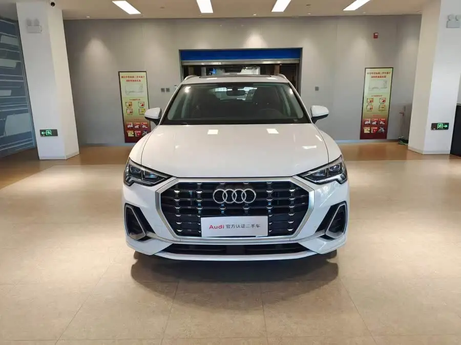 Audi Q3 2023 35 TFSI Fashion Dynamic Edition (1.4T)