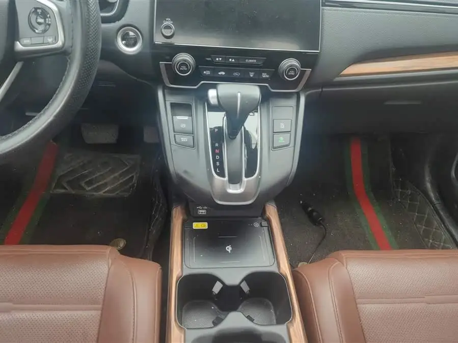 Honda CR-V 2021 240TURBO CVT 2WD Stylish Version