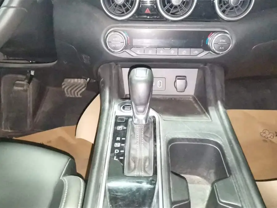 2021 نيسان سيلفي 1.6 لتر XL CVT إصدار الاستمتاع