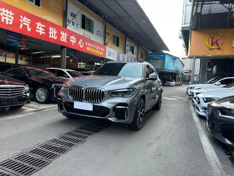 BMW X5 2022 Model Facelift xDrive 40Li M Sport Package
