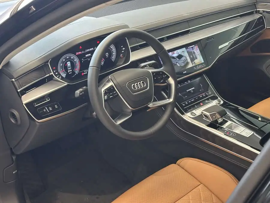 أودي A8 2024 A8L 50 TFSI quattro المتميز