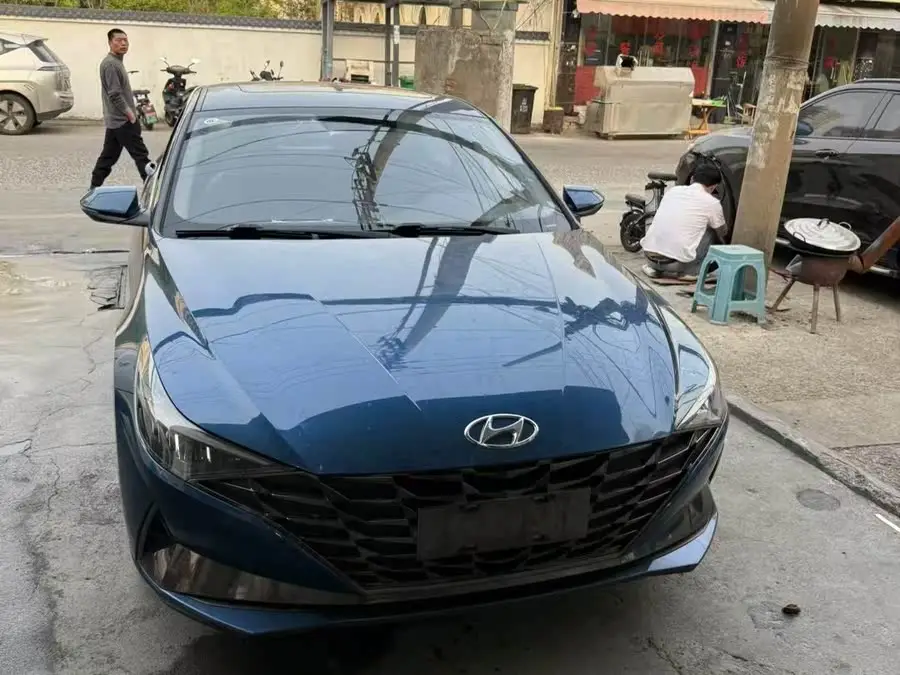 إيلانتر 2021 1.5 لتر CVT LUX النسخة المميزة