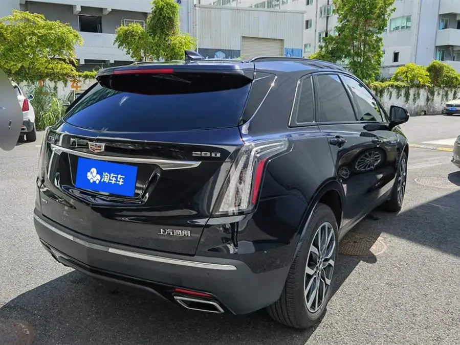 كاديلاك XT5 2021 2.0T دفع رباعي بلاتينيوم