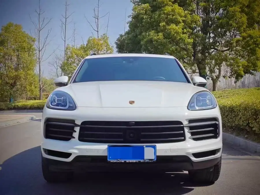 2023 Cayenne 3.0T Platinum Edition