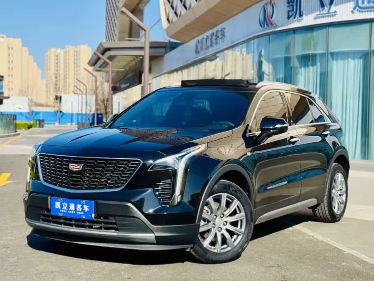 Cadillac XT4 2023 28T Two-Wheel Drive Luxury