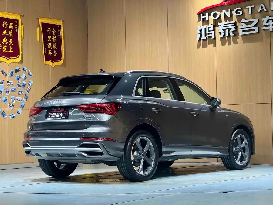 Audi Q3 2023 35 TFSI Fashion Dynamic (1.5T)