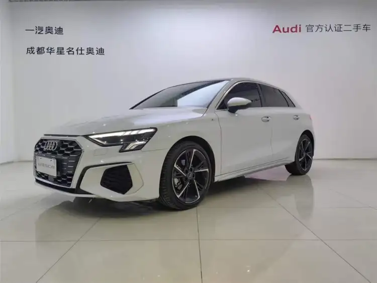 Audi A3 2022 Sportback 35 TFSI Stylish Sport Edition