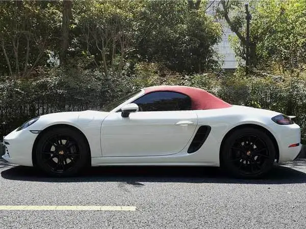 Porsche 718 2022 Model Boxster 2.0T