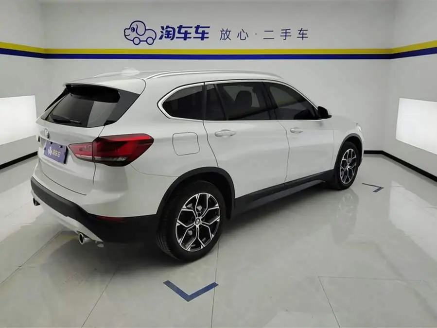 BMW X1 2021 sDrive25Li Leading Edition