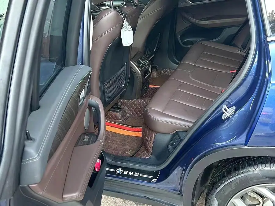 BMW X3 2021 xDrive28i Luxury Package