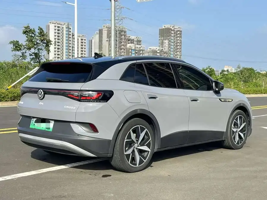 ID.4 CROZZ 2021 نسخة المدى الطويل PRO الدفع الثنائي