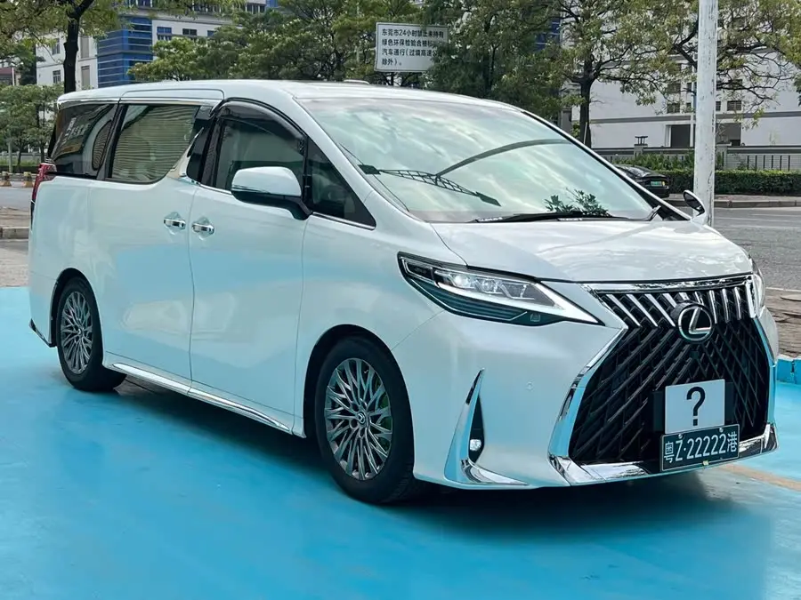 ألفارد 2015 3.5L الفاخرة