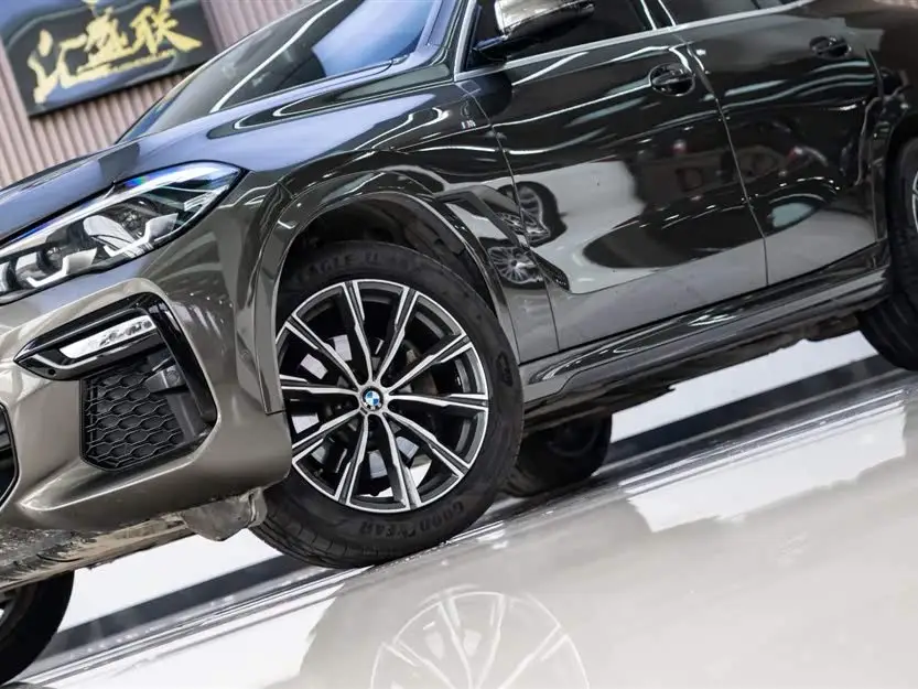 بي إم دبليو X6 2021 xDrive30i حزمة M الرياضية