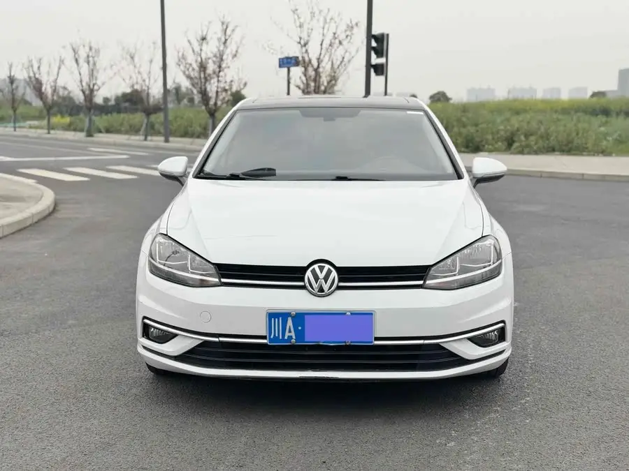 غولف 2020 280TSI DSG مريح